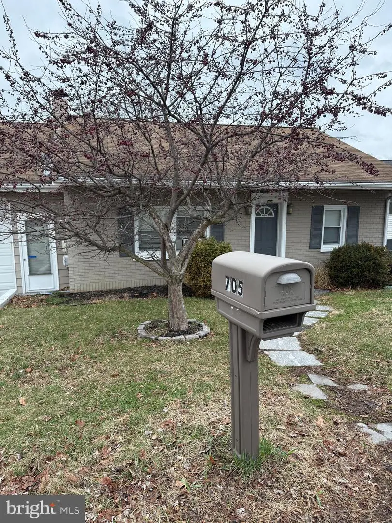 705 Monroe St, Harrisburg, PA 17113 - #2