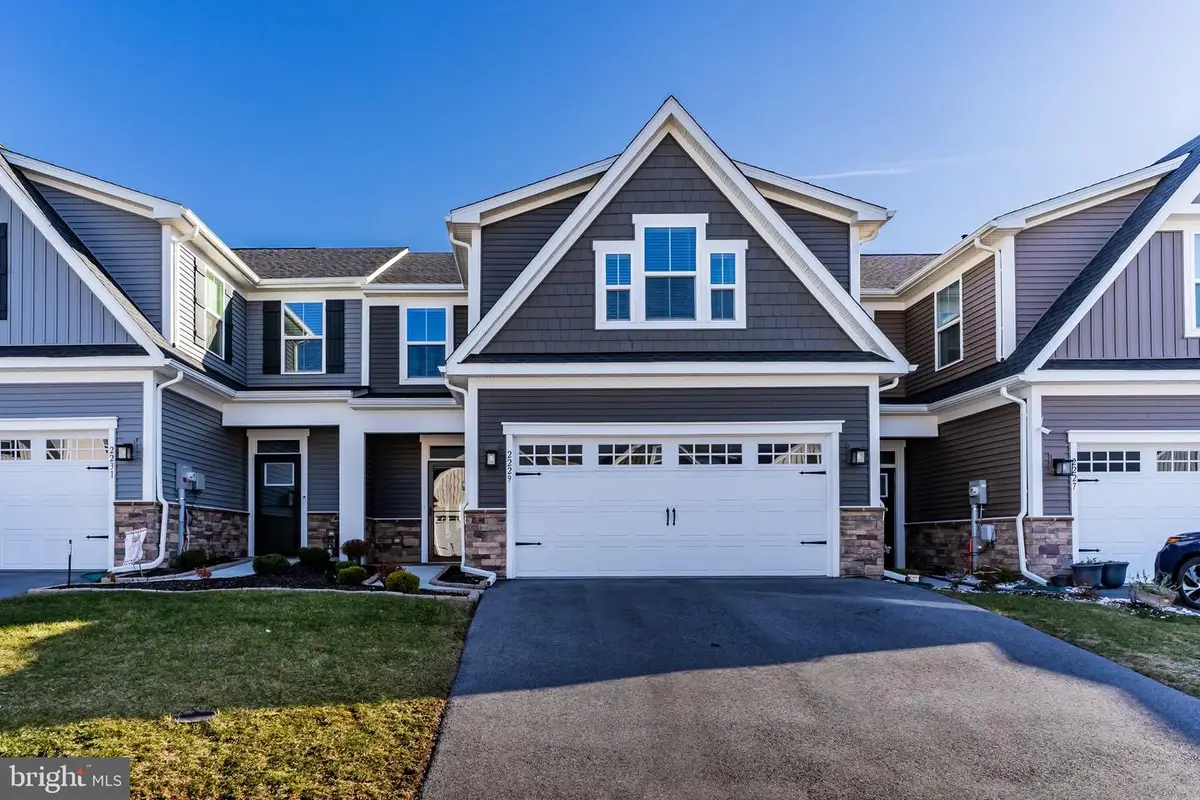 2229 Caroline Ln, Harrisburg, PA 17110 - #1