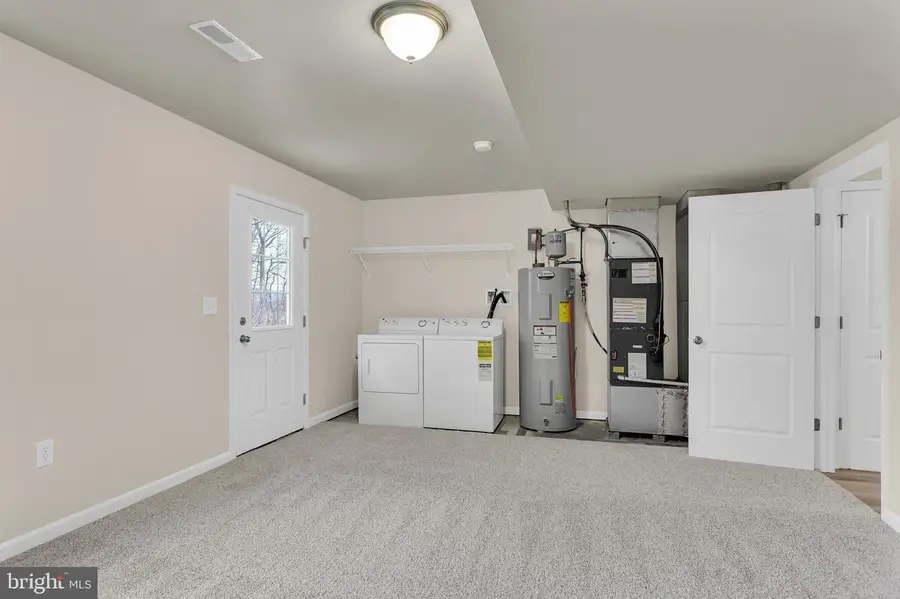 980 Gregs Dr, Harrisburg, PA 17111 - #3