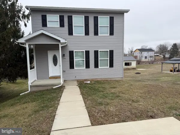 239 W Broad St, ELIZABETHVILLE, PA 17023