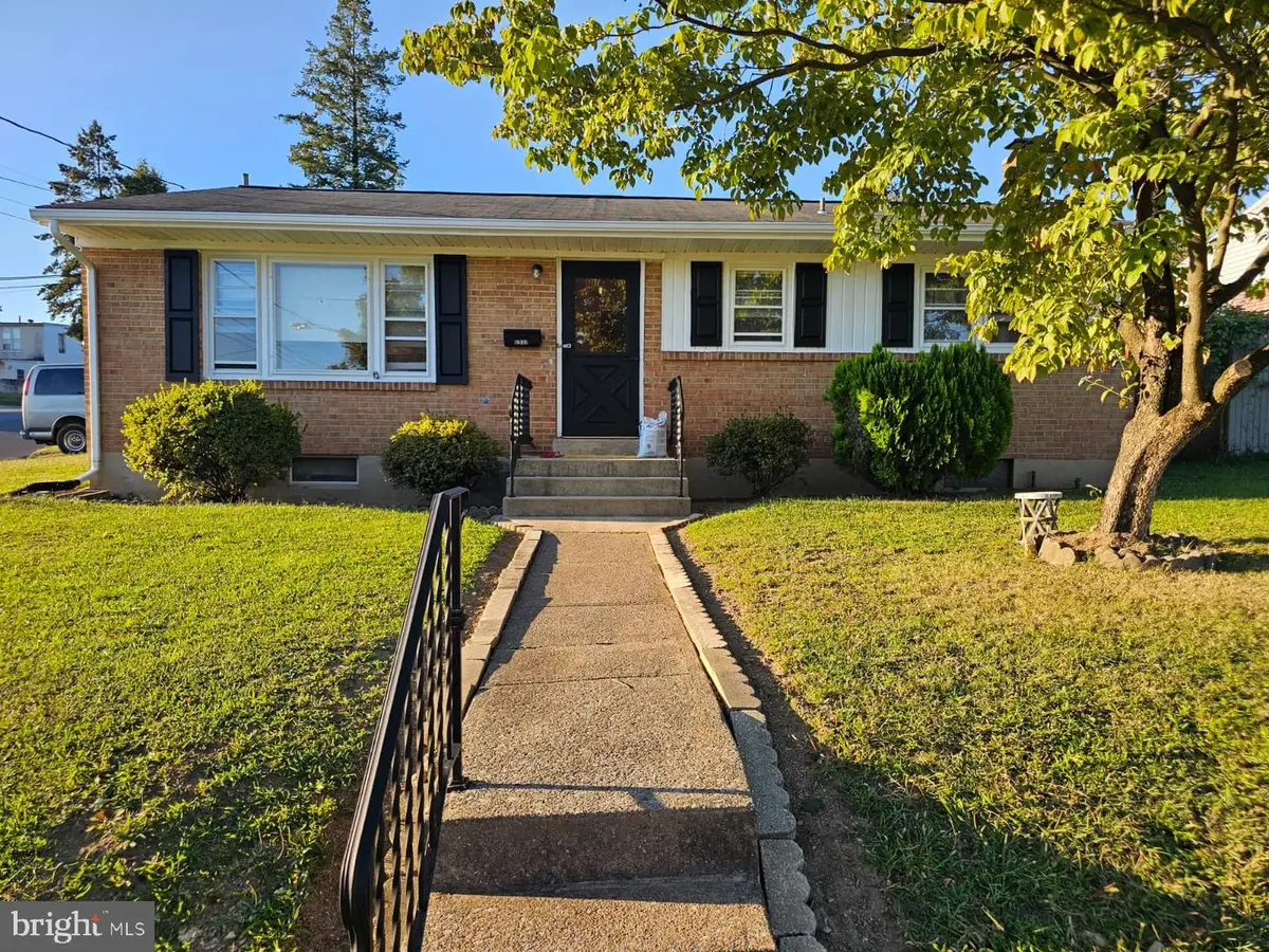 6900 Huntingdon St, Harrisburg, PA 17111 - #1