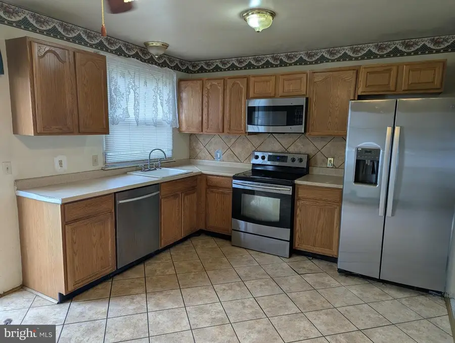 100 Willow Ct, Harrisburg, PA 17110 - #2