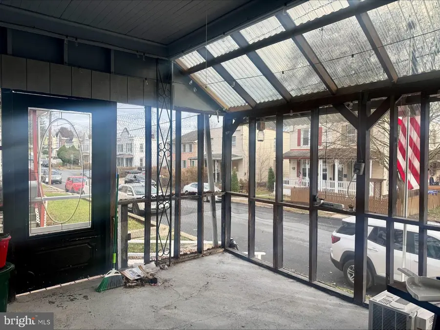 6720 Huntingdon St, Harrisburg, PA 17111 - #3