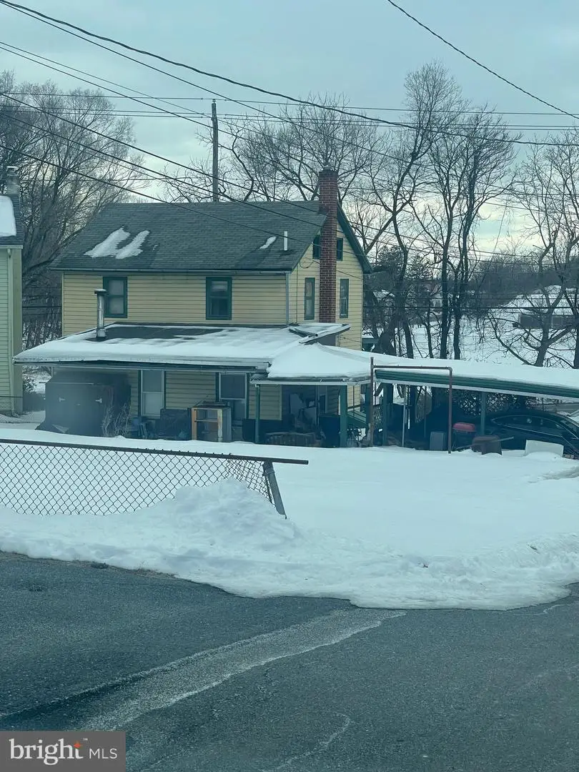 44 N Harrisburg St, Oberlin, PA 17113 - #1