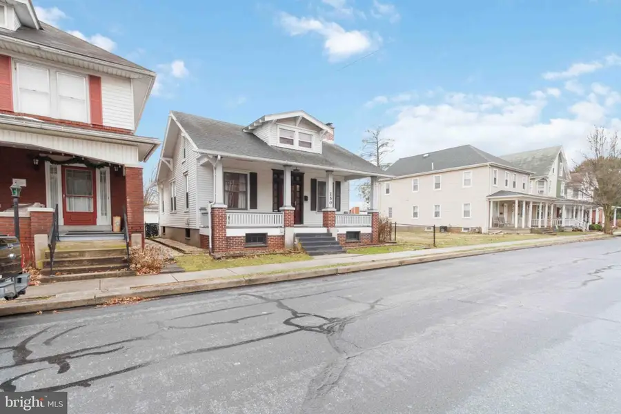 250 E Emaus St, Middletown, PA 17057 - #2