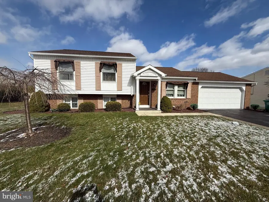 4856 Springtop Dr, Harrisburg, PA 17111 - #3