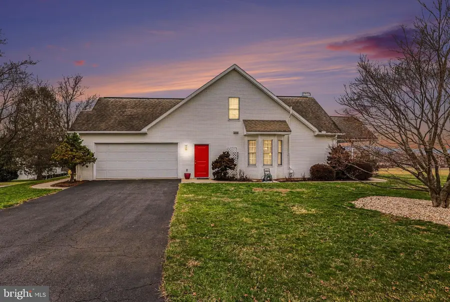 400 Locust St, Halifax, PA 17032 - #3