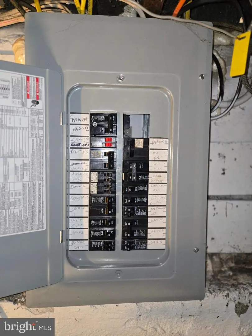 631 Dunkle St, Harrisburg, PA 17104 - #2