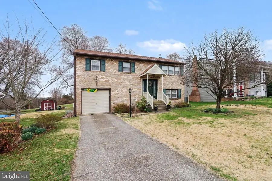 619 Charles Rd, Dauphin, PA 17018 - #2