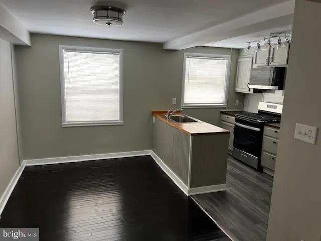 1603 N 15th St, Harrisburg, PA 17103 - #3