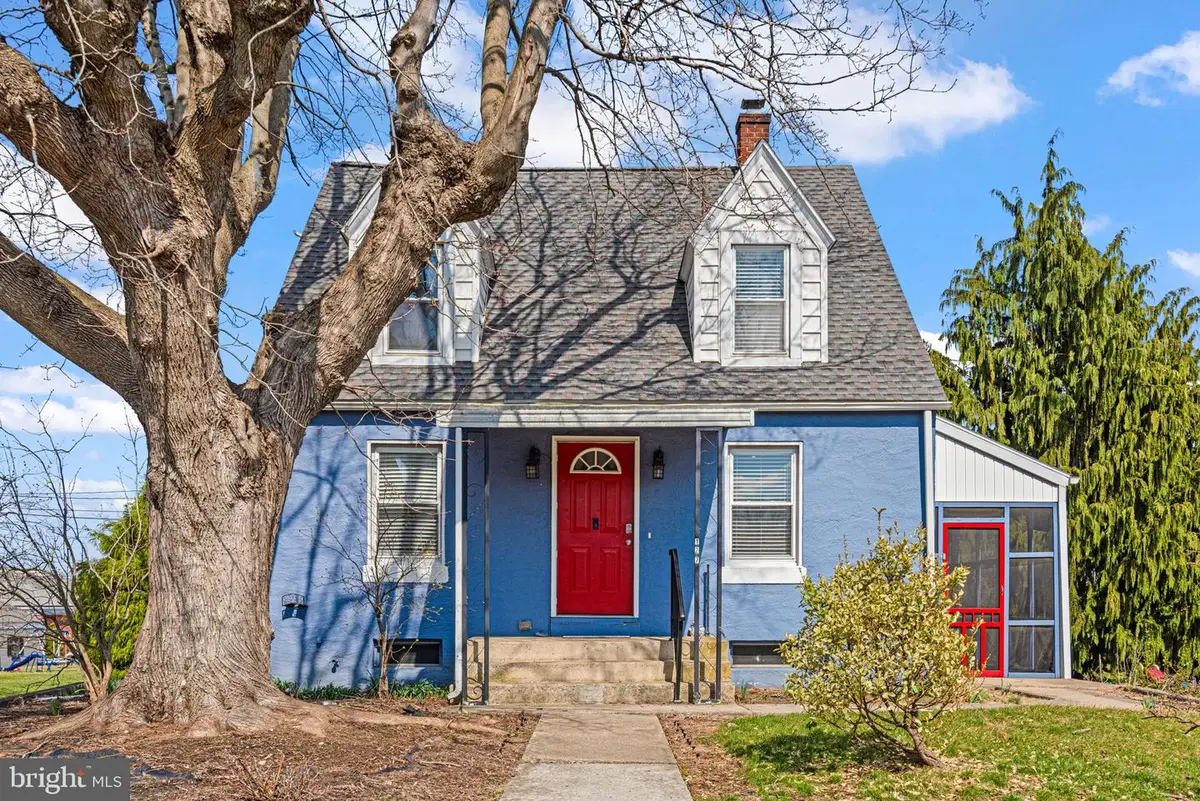 127 Half St, Hershey, PA 17033 - #1