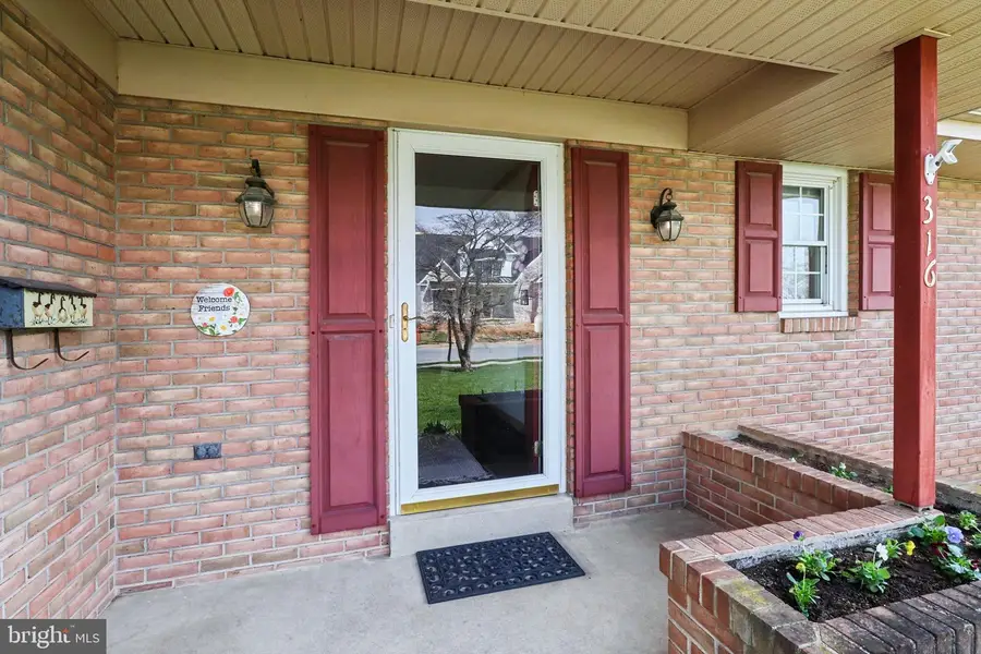 316 Cedar Ave, Hershey, PA 17033 - #3