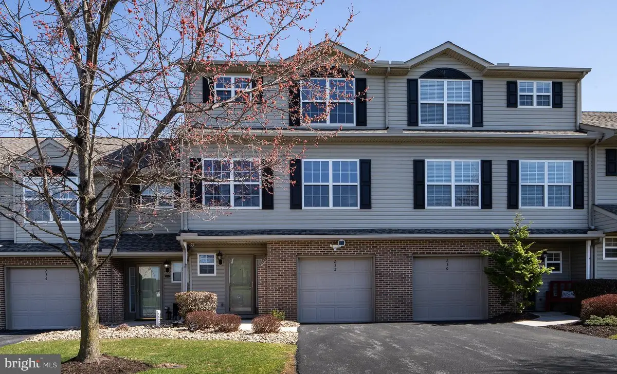232 Osprey Ln, Hummelstown, PA 17036 - #1
