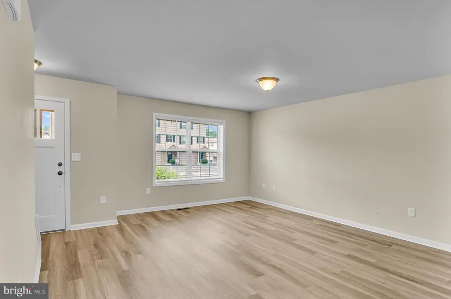 849 Gregs Dr, Harrisburg, PA 17111 - #3