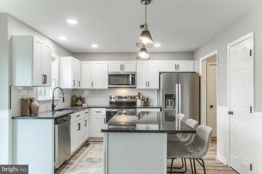 128 Azalea Dr, Hershey, PA 17033 - #2