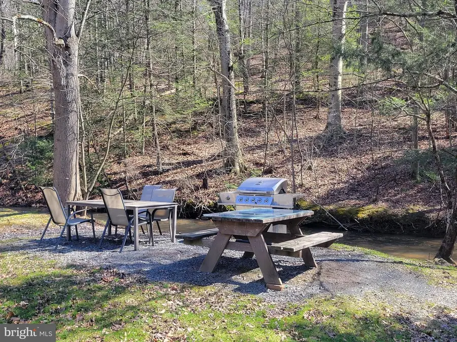 207 Tourist Park Rd, Halifax, PA 17032 - #2