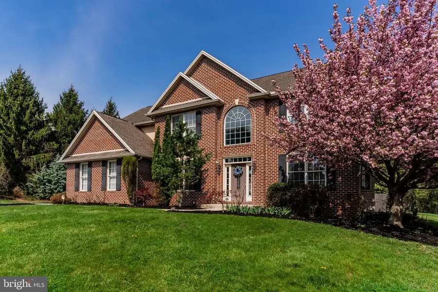 1517 Smokehouse Ln, Harrisburg, PA 17110 - #2
