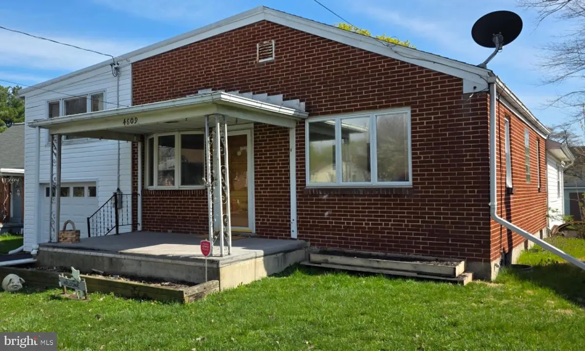 4609 Marblehead St, Harrisburg, PA 17109 - #1