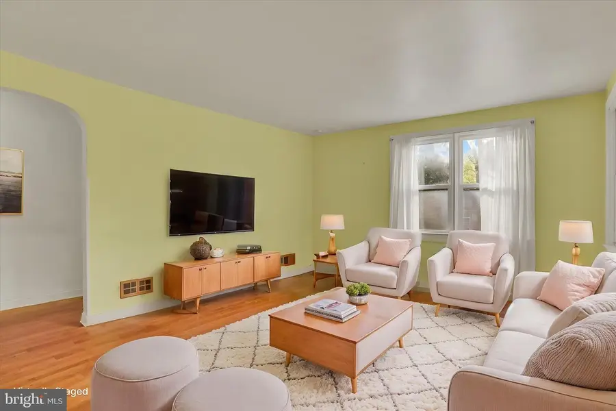 4931 Chambers Hill Rd, Harrisburg, PA 17111 - #2
