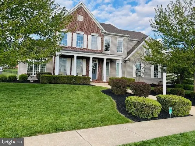 7388 View Crest Dr, Harrisburg, PA 17112 - #2