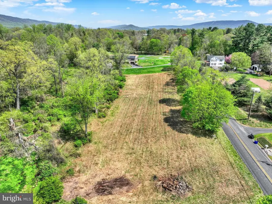 1503 Red Hill Rd, Dauphin, PA 17018 - #2