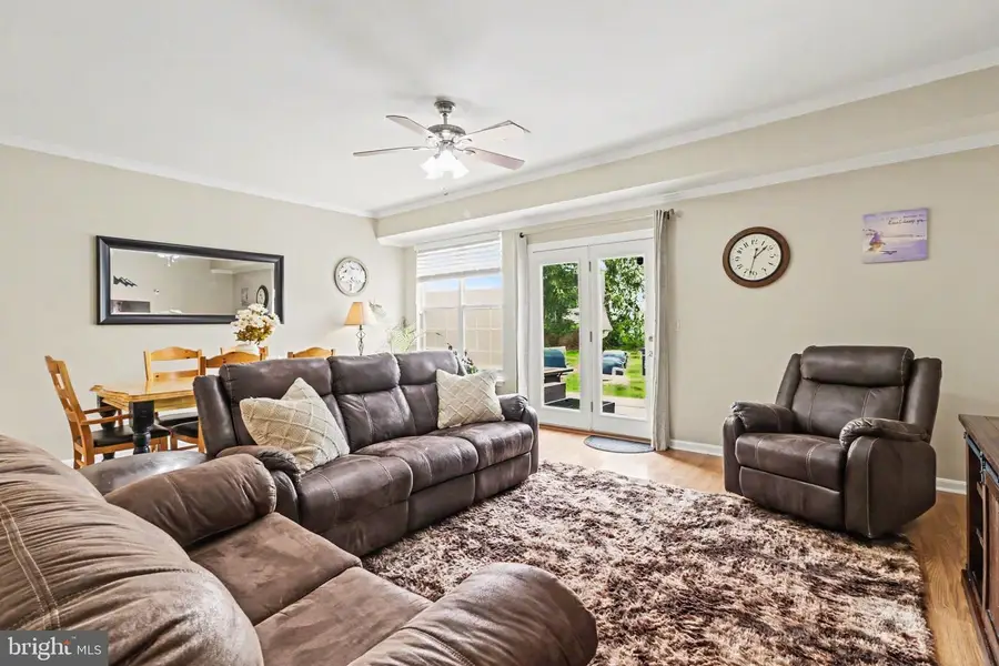 652 Springhouse Ln, Hummelstown, PA 17036 - #3