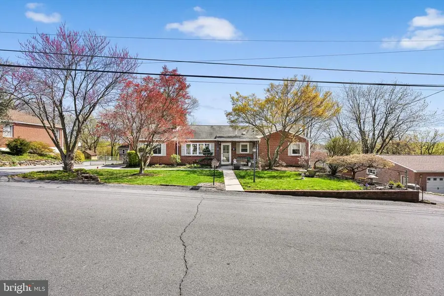 5109 Ridgeview Dr, Harrisburg, PA 17112 - #3