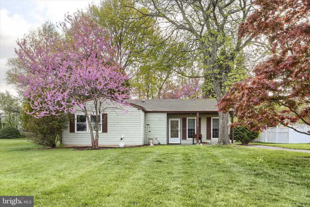114 Heather Dr, Harrisburg, PA 17112 - #1