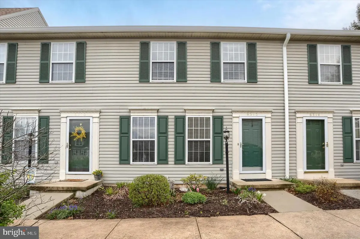 6312 Darlington Dr, Harrisburg, PA 17112 - #1