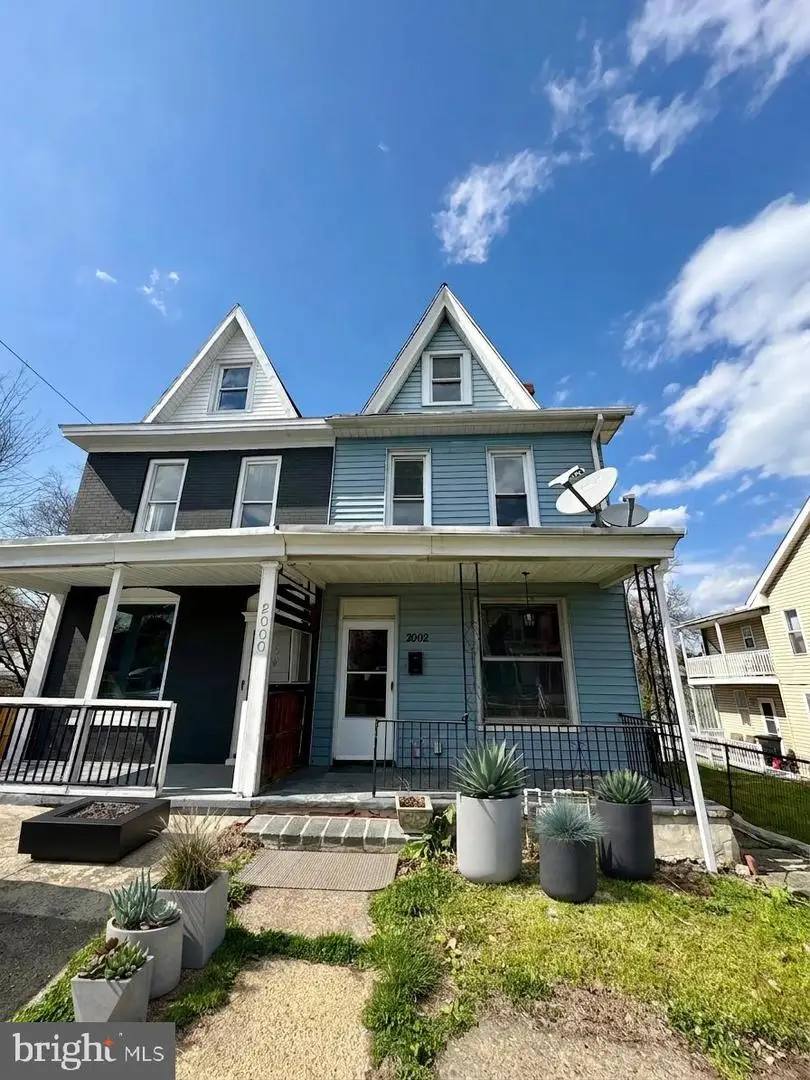 2002 Forster St, Harrisburg, PA 17103 - #1
