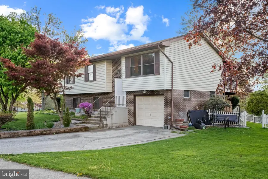 316 Sarhelm Rd, Harrisburg, PA 17112 - #2