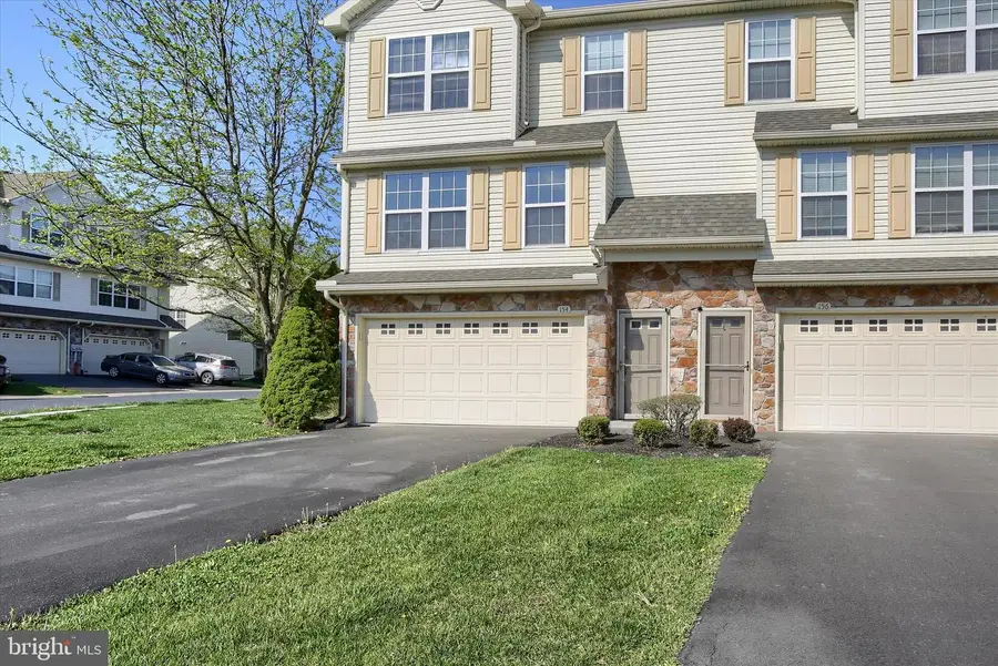 154 Mapleton Blvd, Harrisburg, PA 17112 - #2