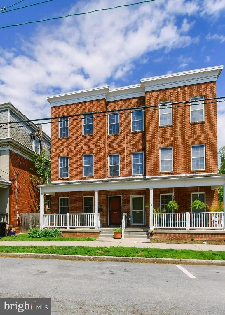 2003 Green St, Harrisburg, PA 17102 - #1