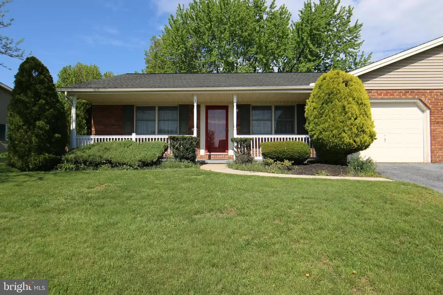 1370 Woodridge Dr, Middletown, PA 17057 - #3
