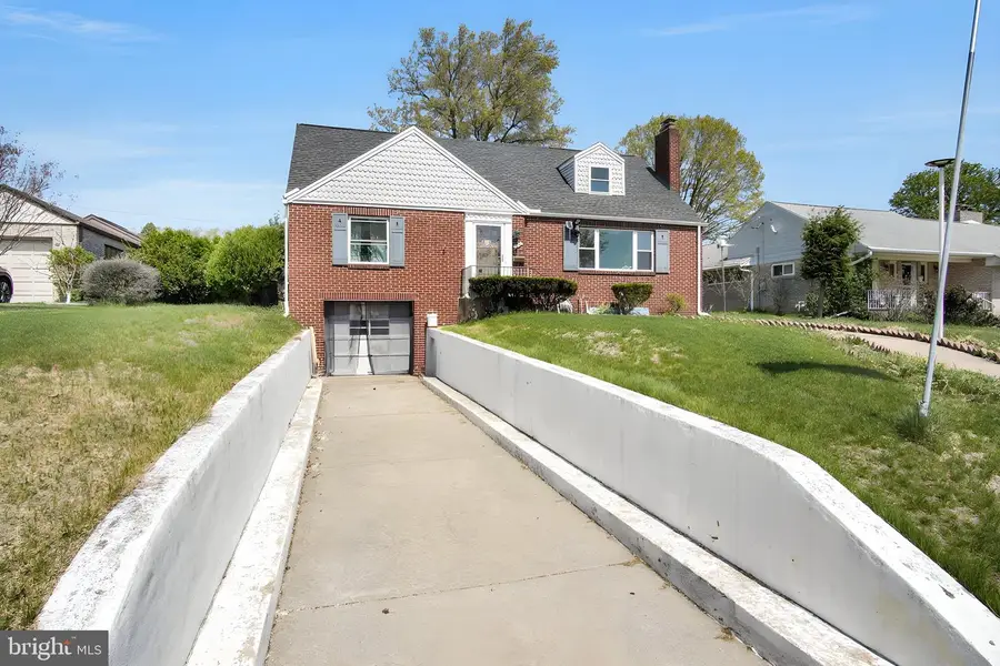 3736 Sharon St, Harrisburg, PA 17111 - #2