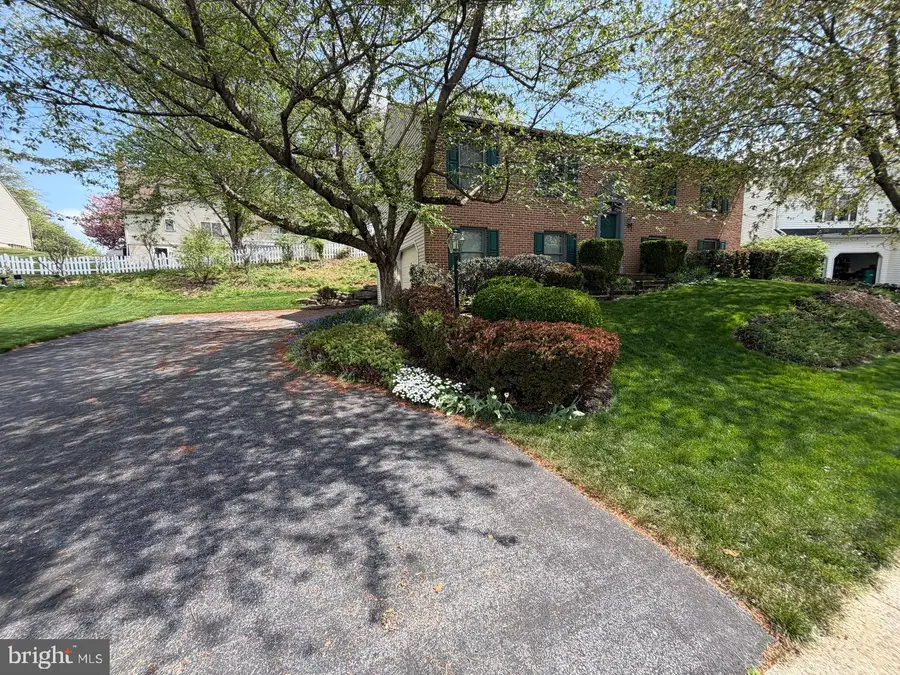 917 Chowning Dr, Hummelstown, PA 17036 - #3