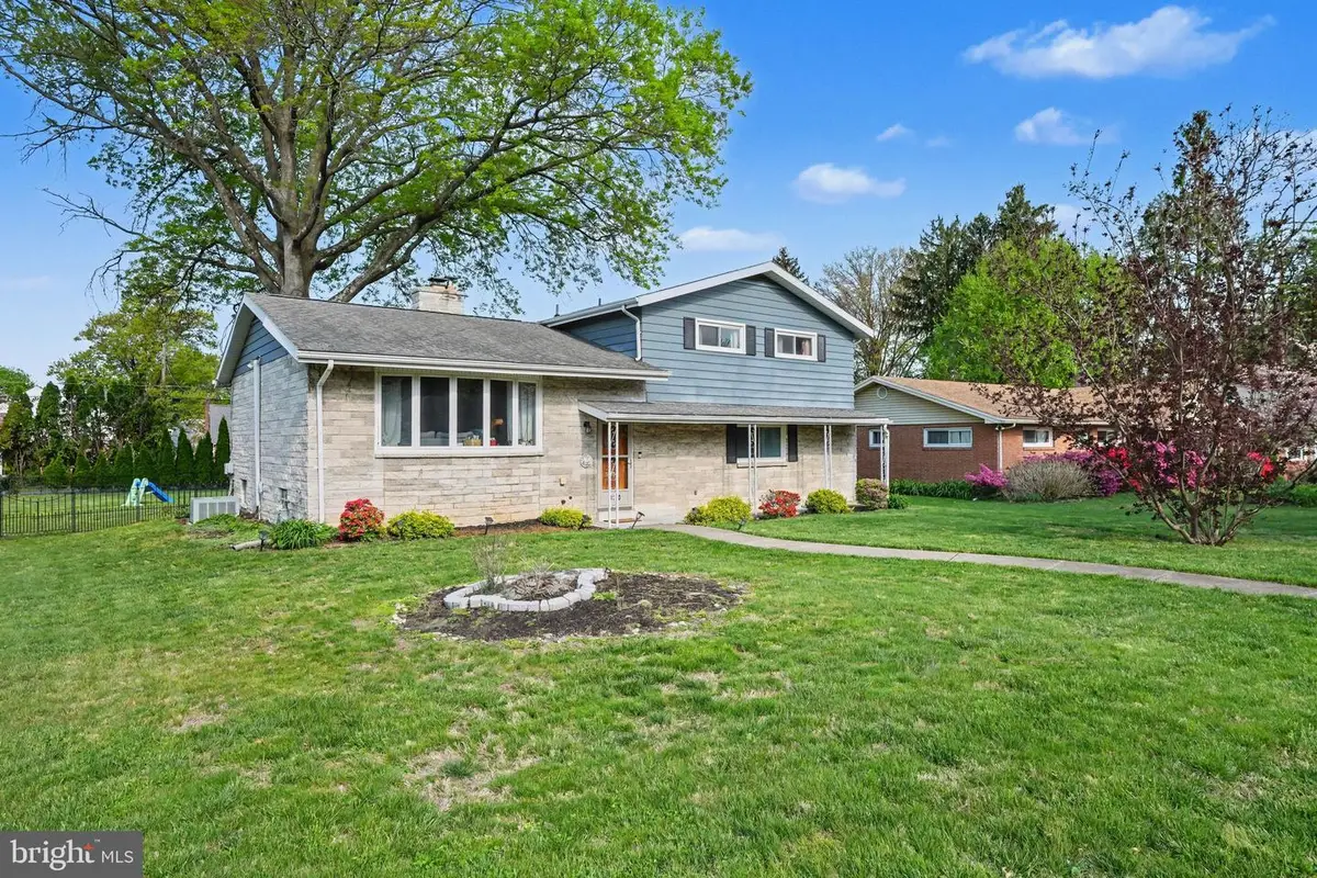 3310 N 4th St, Harrisburg, PA 17110 - #1