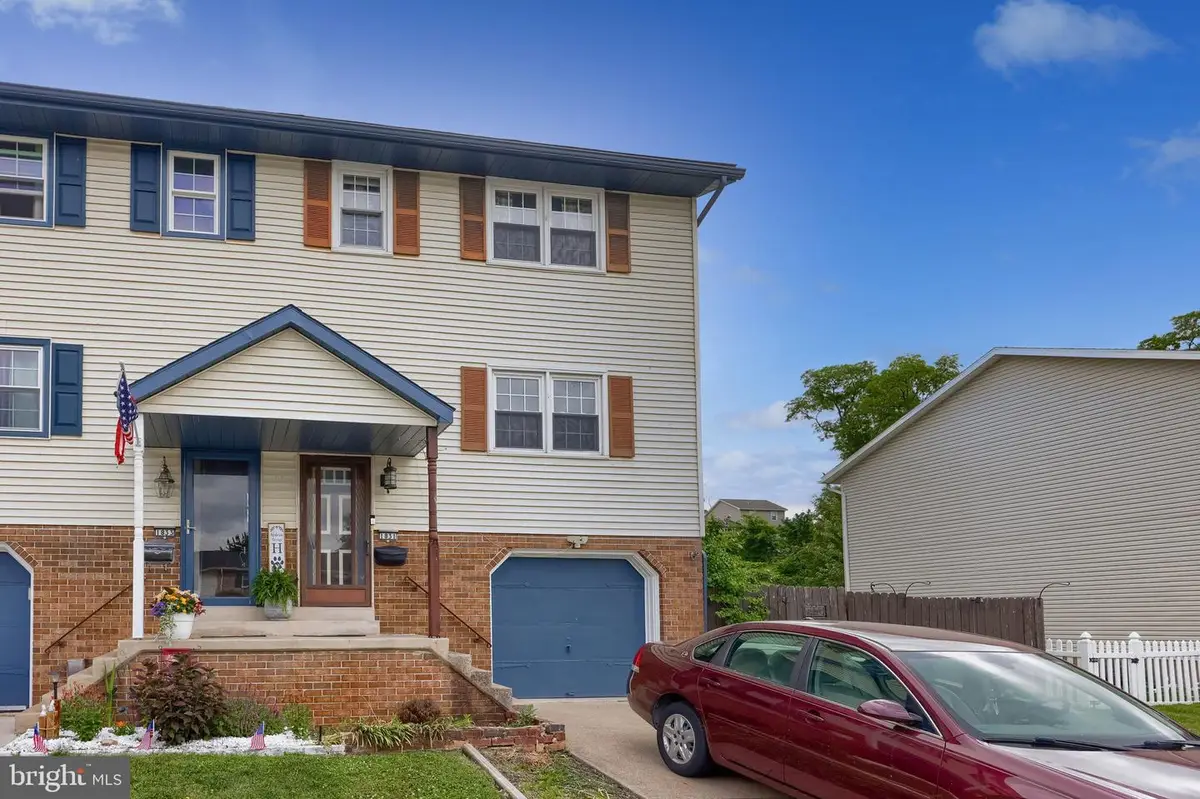 1831 Lakeside Dr, Middletown, PA 17057 - #1