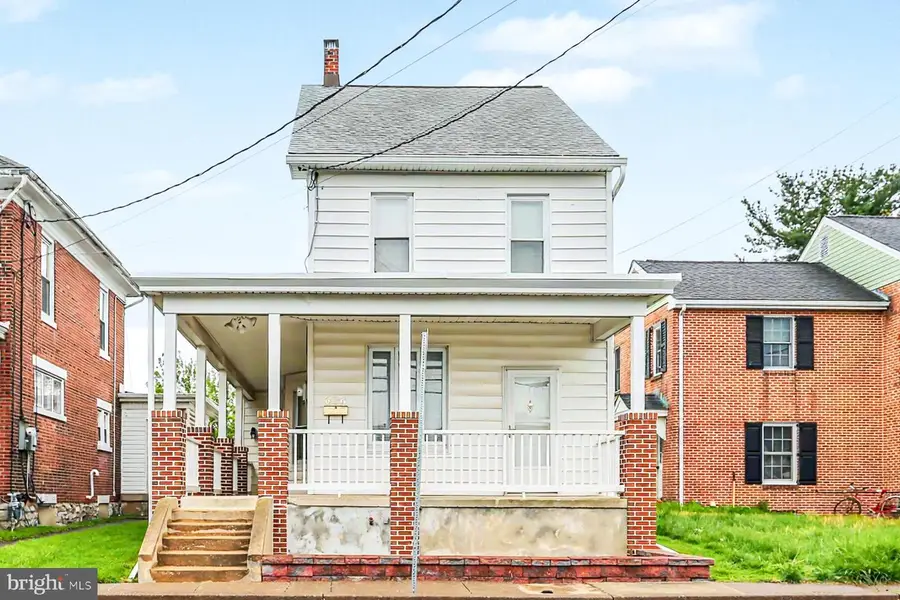 686 Highland St, Harrisburg, PA 17113 - #2