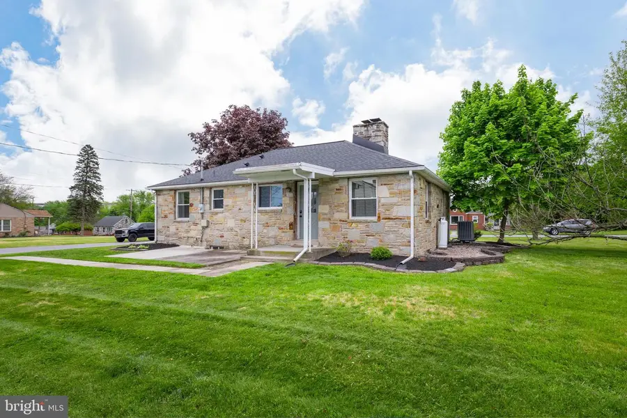6120 Catherine St, Harrisburg, PA 17112 - #2