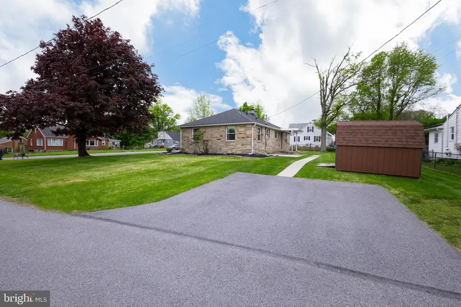 6120 Catherine St, Harrisburg, PA 17112 - #3