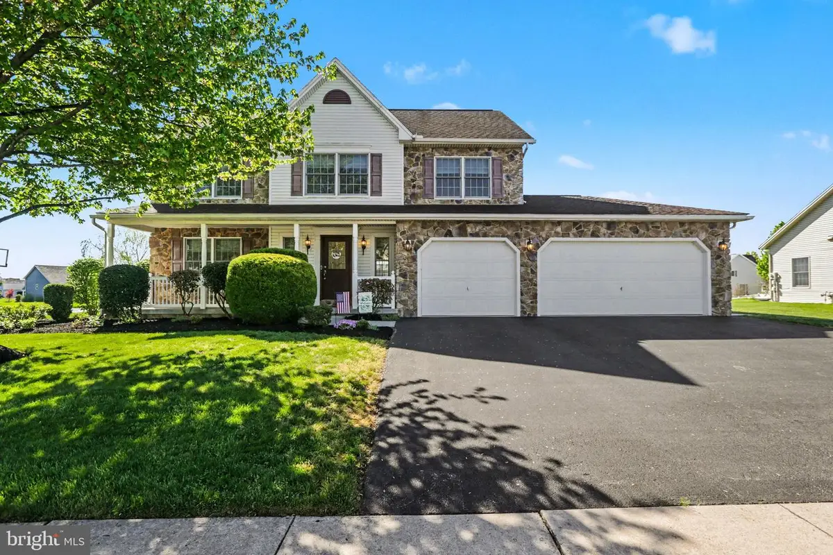 6505 Alfano Dr, Harrisburg, PA 17112 - #1