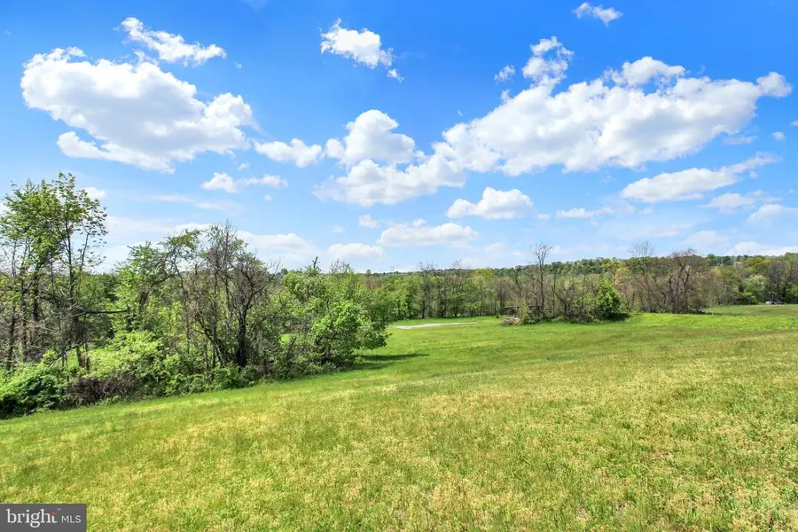 115 Stone Mill Rd, Hummelstown, PA 17036 - #2