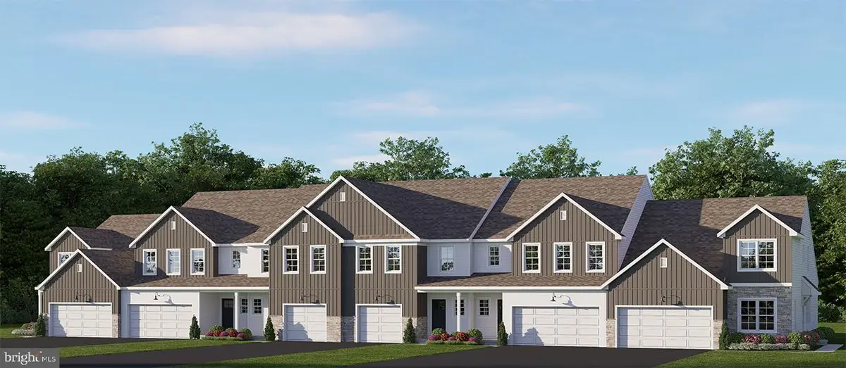 7829 Oak Brook Dr, Harrisburg, PA 17112 - #1