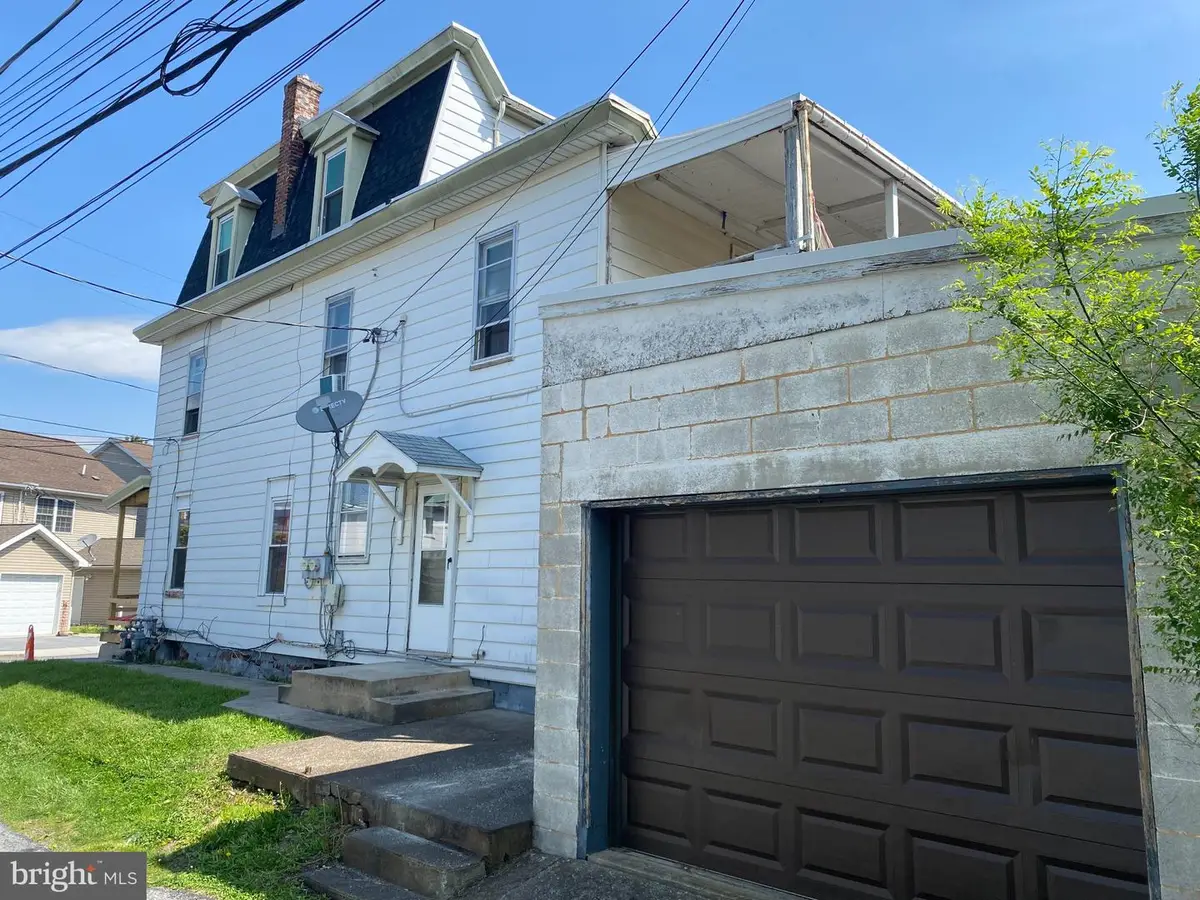 2639 Booser Ave, Harrisburg, PA 17103 - #1