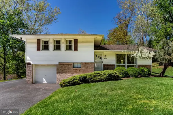 2220 Blue Mountain Pkwy, HARRISBURG, PA 17112