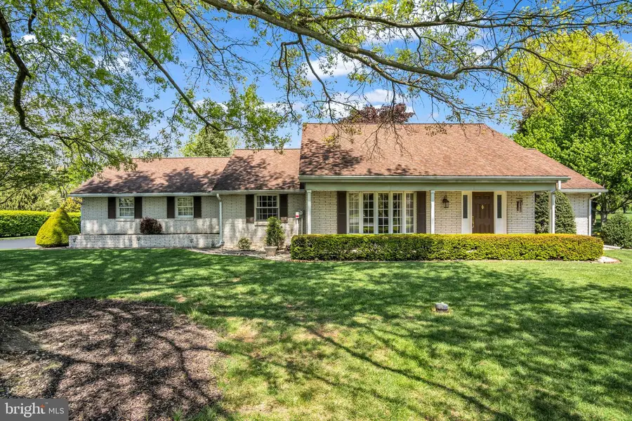 4 Banbury Rd, Hummelstown, PA 17036 - #2