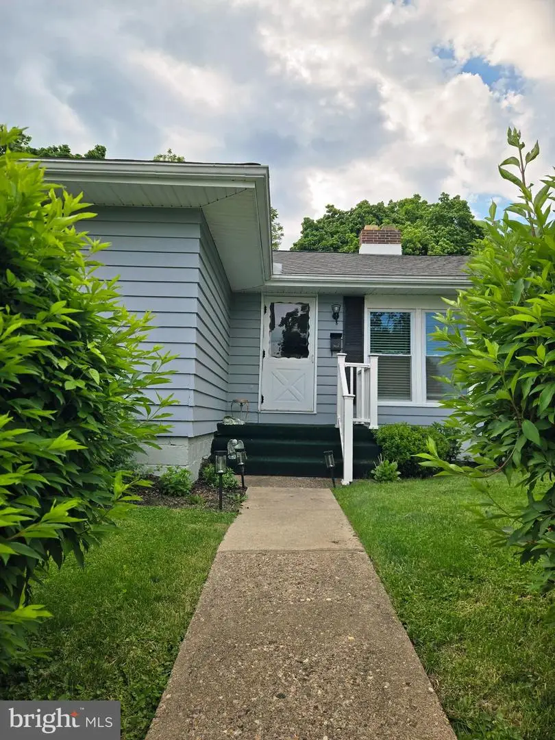 1085 Chambers St, Harrisburg, PA 17113 - #2