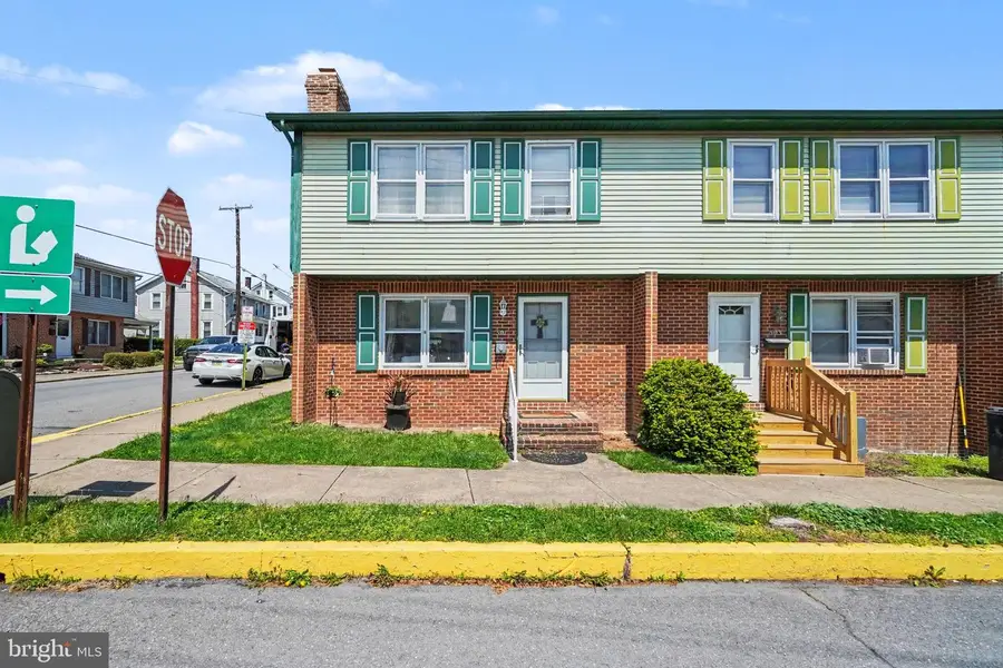 501 Center St, Millersburg, PA 17061 - #2