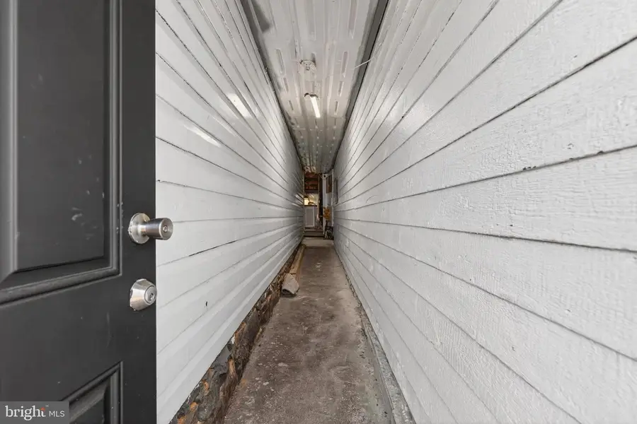 1348 Vernon St, Harrisburg, PA 17104 - #2